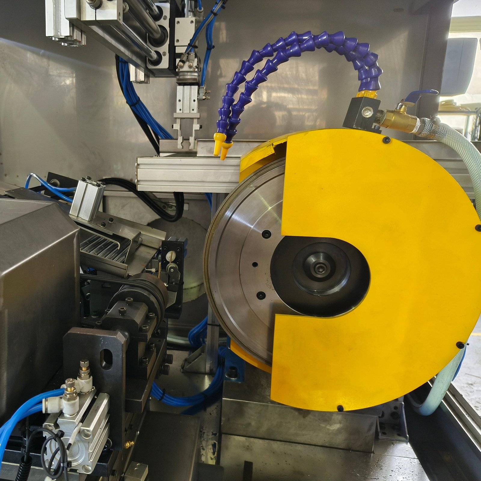 Automatic Water Pump Bearing Mandrel Double Station End Face Grinding Machine - Image 3