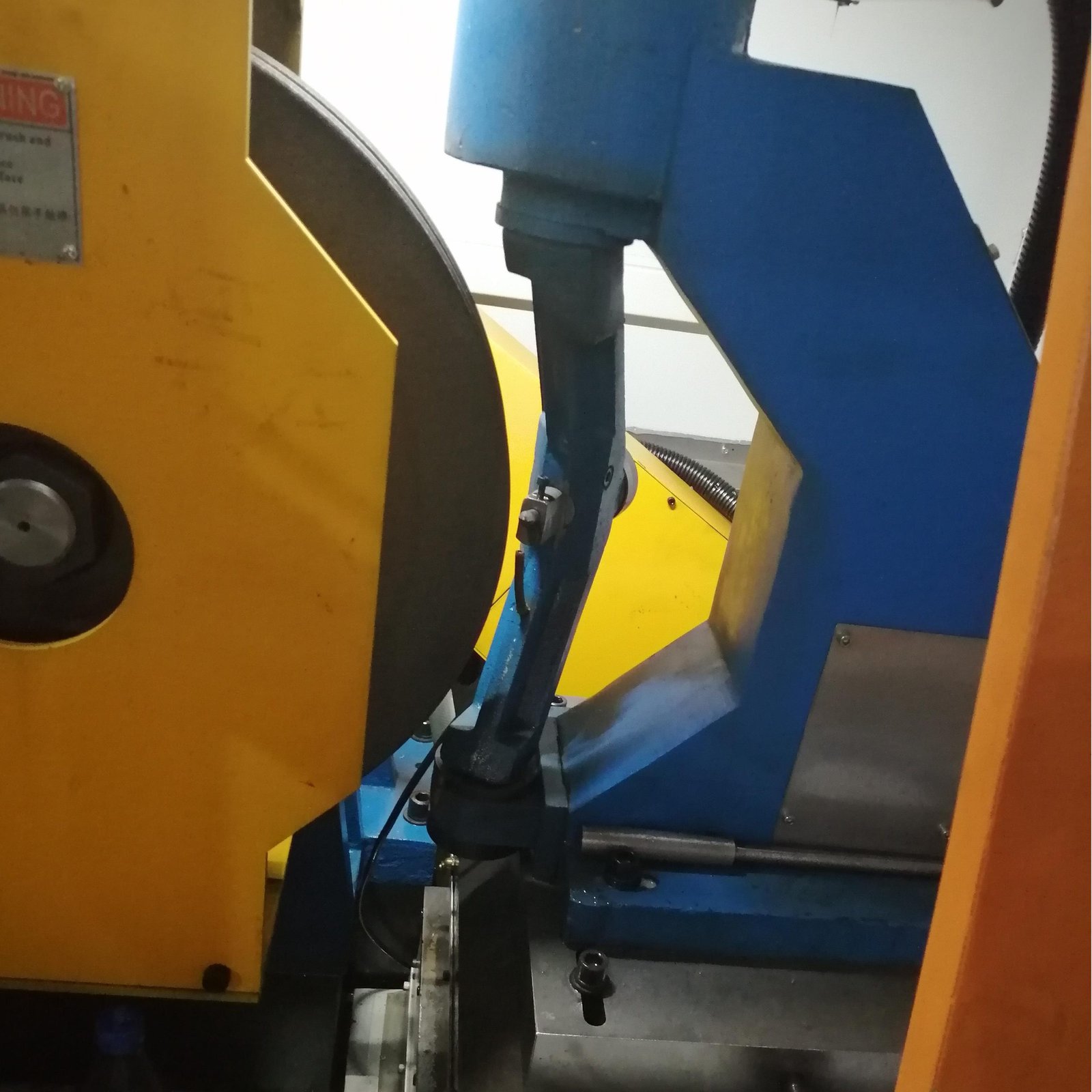 3mz135 Automatic Water Pump Bearing Mandrel Double Groove Grinding Machine - Image 3