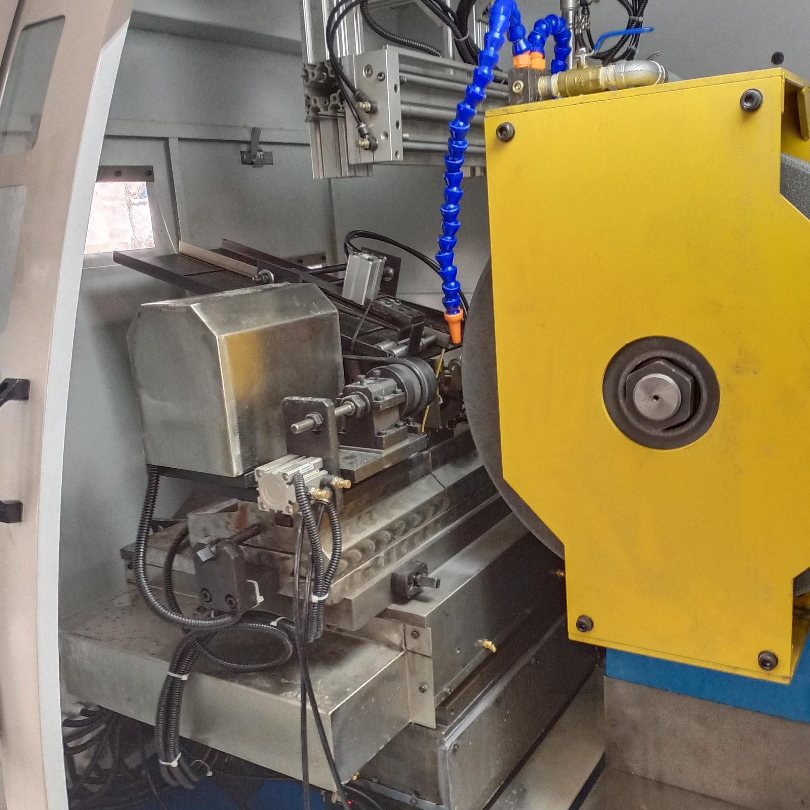 3mz135 Automatic Water Pump Bearing Mandrel Double Groove Grinding Machine - Image 6